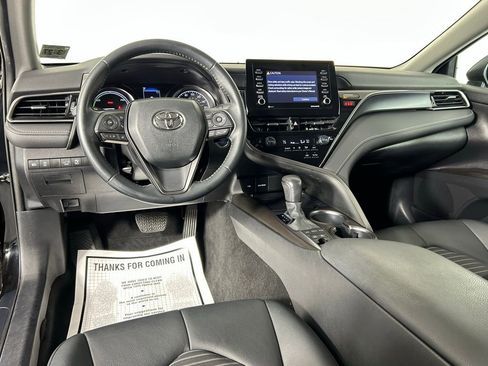 Used 2022 Toyota Camry SE w/ Convenience Package image 15