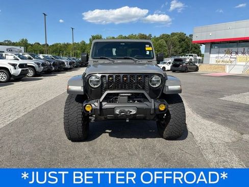 Used 2021 Jeep Gladiator Sport AWD/4WD image 2