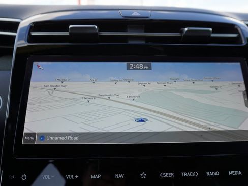 Used 2022 Hyundai Santa Cruz Limited image 15