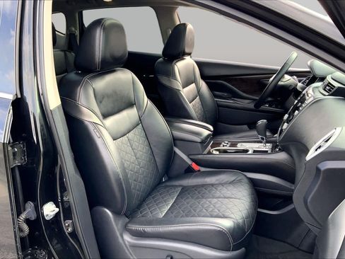 Used 2019 Nissan Murano Platinum w/ Cargo Package FWD image 9