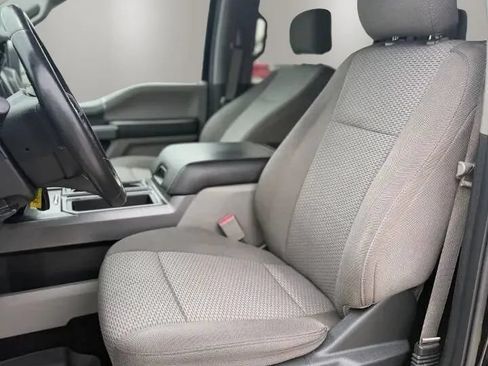 Used 2017 Ford F150 XLT w/ Equipment Group 302A Luxury AWD/4WD image 13