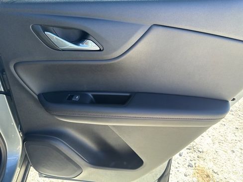 Used 2025 Chevrolet Blazer RS image 24