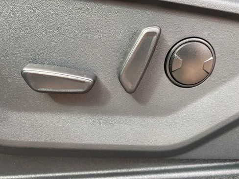 Used 2025 Ford Expedition Active AWD/4WD image 17