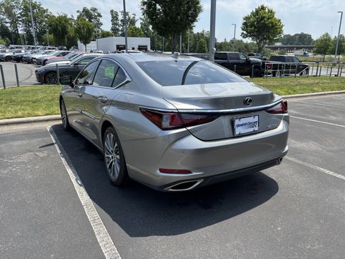 Used 2021 Lexus ES 350 w/ Premium Package FWD image 15