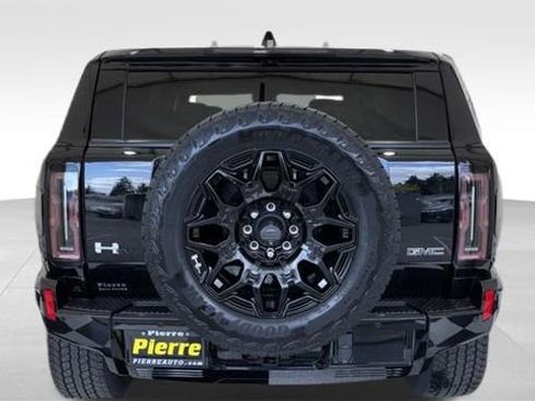 Used 2025 GMC Hummer EV 2X image 3