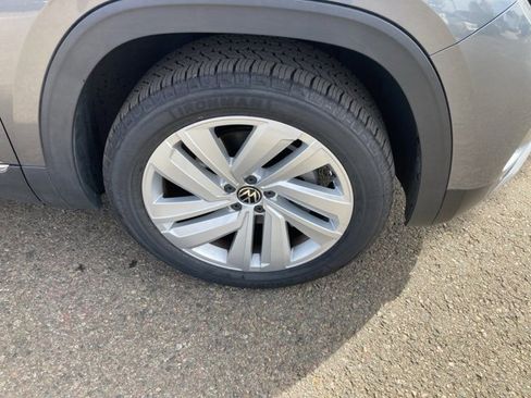 Used 2021 Volkswagen Atlas SEL image 12