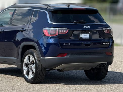 Used 2018 Jeep Compass Limited AWD/4WD image 16