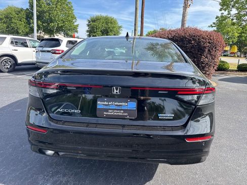 New 2026 Honda Accord Touring image 4