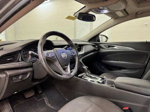 Used 2020 Buick Regal Preferred w/ Sights and Sounds Package FWD image 13