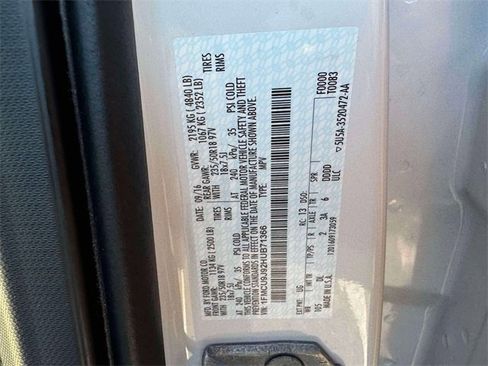 Used 2017 Ford Escape Titanium image 20