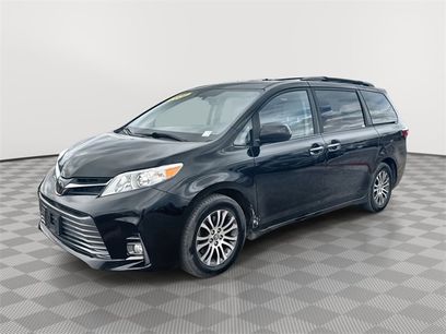 Used 2020 Toyota Sienna XLE