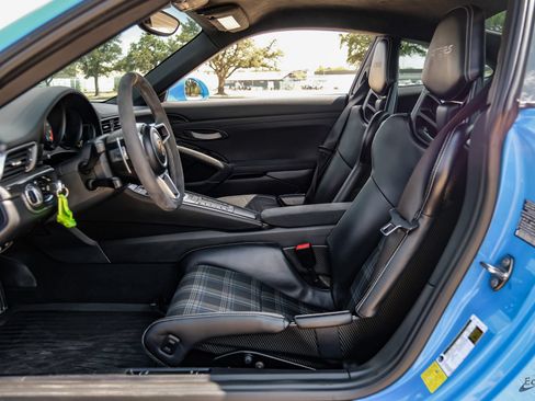 Used 2016 Porsche 911 GT3 RS RWD image 34