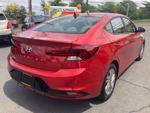 Used 2020 Hyundai Elantra SEL FWD image 7