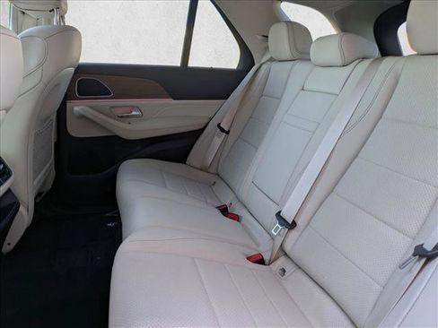 Certified 2025 Mercedes-Benz GLE 350 4MATIC image 22