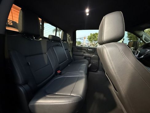 Used 2022 Chevrolet Silverado 2500 LTZ w/ LTZ Plus Package AWD/4WD image 46