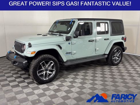 Used 2024 Jeep Wrangler Unlimited w/ Convenience Group AWD/4WD image 1