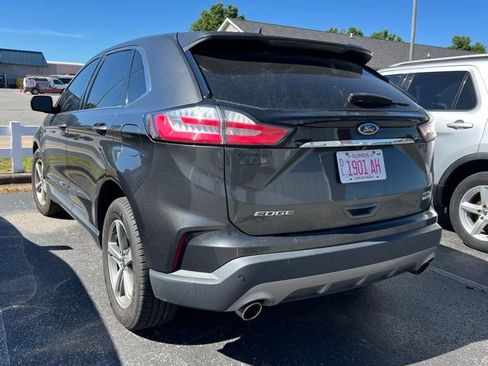 Used 2019 Ford Edge SEL w/ Equipment Group 201A FWD image 5