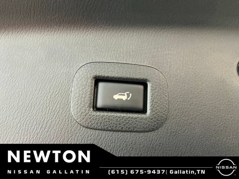 Used 2017 Nissan Armada SV w/ Driver Package RWD image 22
