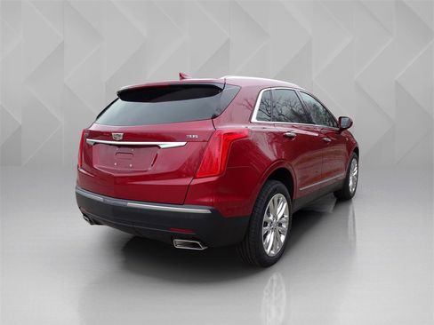Used 2019 Cadillac XT5 Premium Luxury image 5