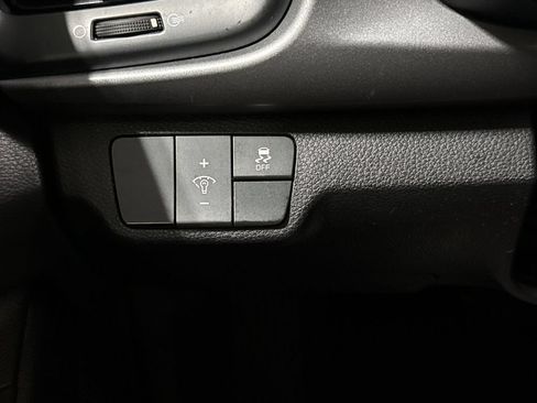 Used 2019 Kia Rio S FWD image 18