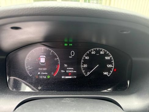 Used 2023 Honda HR-V Sport image 13