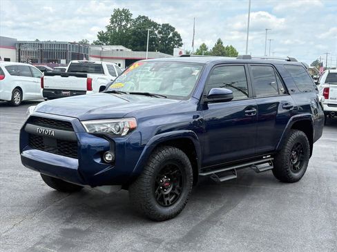 Used 2021 Toyota 4Runner SR5 AWD/4WD image 26