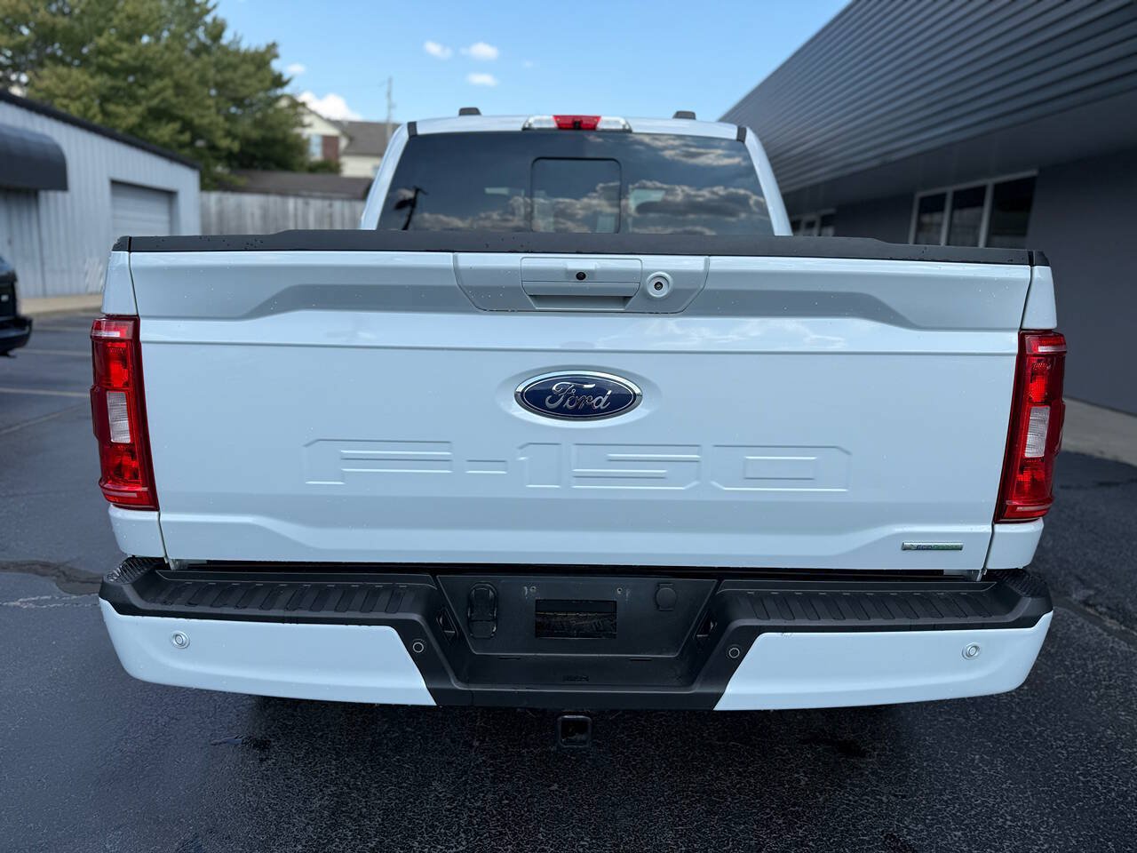 Used 2022 Ford F150 XLT w/ Equipment Group 302A High AWD/4WD image 8