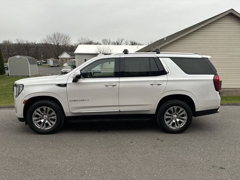 Used 2022 GMC Yukon Denali w/ Max Trailering Package image 7
