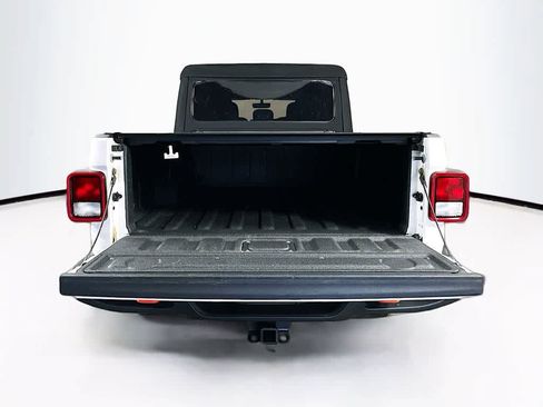 Used 2023 Jeep Gladiator Mojave w/ Dual Top Group AWD/4WD image 21