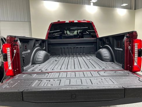 New 2026 Ford F250 Lariat w/ Black Appearance Package AWD/4WD image 32