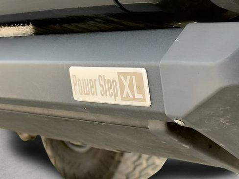 Used 2022 Ford F350 Platinum w/ Tremor Off-Road Package AWD/4WD image 14