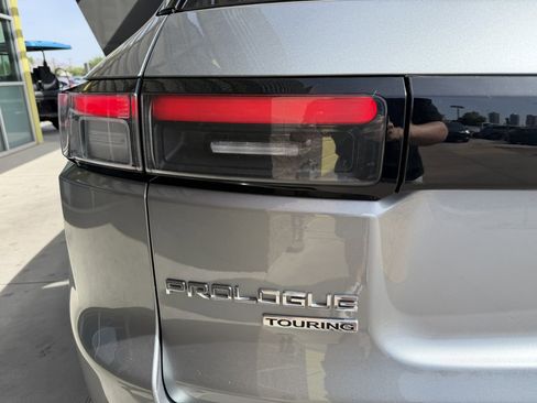 Used 2024 Honda Prologue Touring image 14