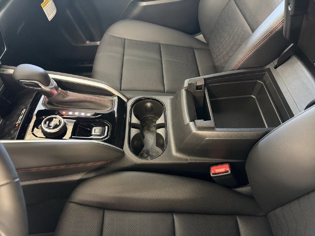 New 2026 Chevrolet Colorado Z71 w/ Technology Package AWD/4WD image 26