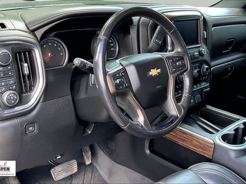 Used 2019 Chevrolet Silverado 1500 High Country image 13