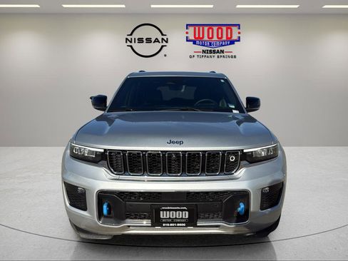Used 2023 Jeep Grand Cherokee Overland w/ Advanced Protech Group III image 6
