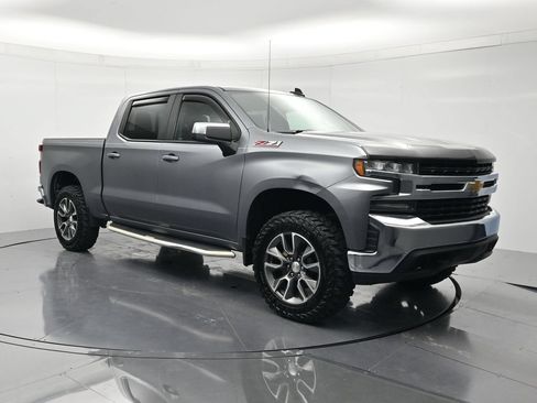 Certified 2019 Chevrolet Silverado 1500 LT w/ All-Star Edition AWD/4WD image 3
