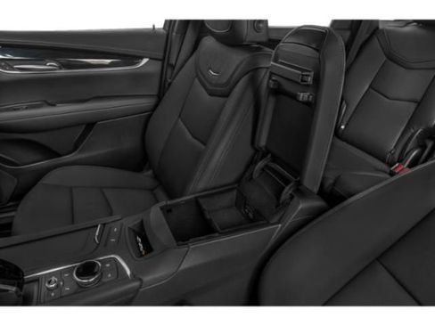 Used 2022 Cadillac XT5 Premium Luxury w/ LPO, Floor Liner Package FWD image 14