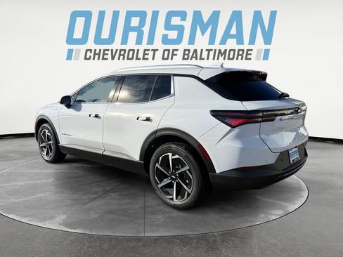 New 2026 Chevrolet Equinox EV LT image 4