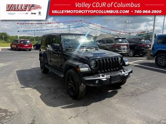 Certified 2022 Jeep Wrangler Unlimited Sahara AWD/4WD video 1