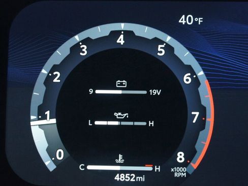 Used 2025 Toyota 4Runner Limited image 4