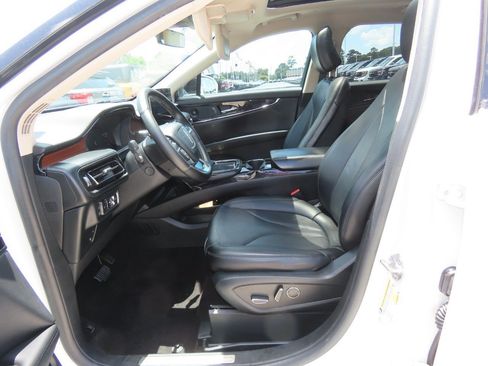 Used 2021 Lincoln Nautilus Reserve FWD image 26