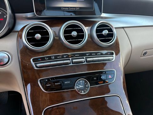 Used 2016 Mercedes-Benz C 300 Sedan image 18