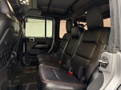 Used 2020 Jeep Wrangler Unlimited Rubicon image 32