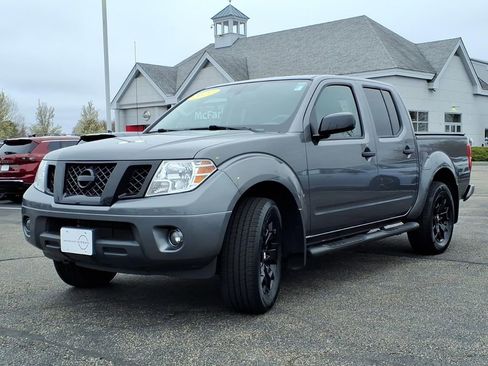 Certified 2021 Nissan Frontier SV w/ Midnight Edition Floor Mats AWD/4WD image 6