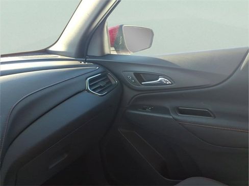Used 2023 Chevrolet Equinox RS image 20