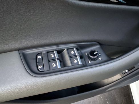 Used 2025 Audi Q8 Premium w/ Black Optic Package AWD/4WD image 13