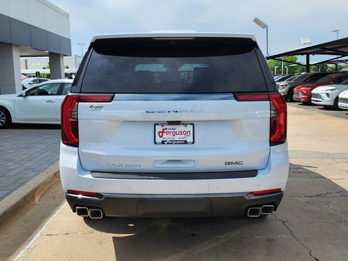 New 2026 GMC Yukon XL Denali Ultimate AWD/4WD image 4