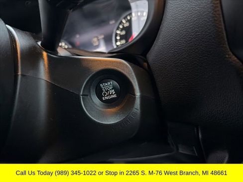 Used 2021 Jeep Renegade Latitude image 23