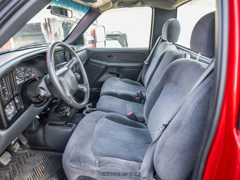 Used 2001 Chevrolet Silverado 3500 LS w/ Off-Road Skid Plate Pkg image 40