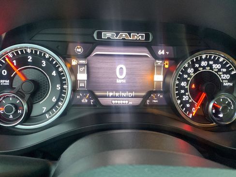 Used 2021 RAM 1500 Big Horn image 6